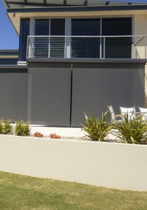 Outdoor Straight Drop Blinds Adelaide 350x500